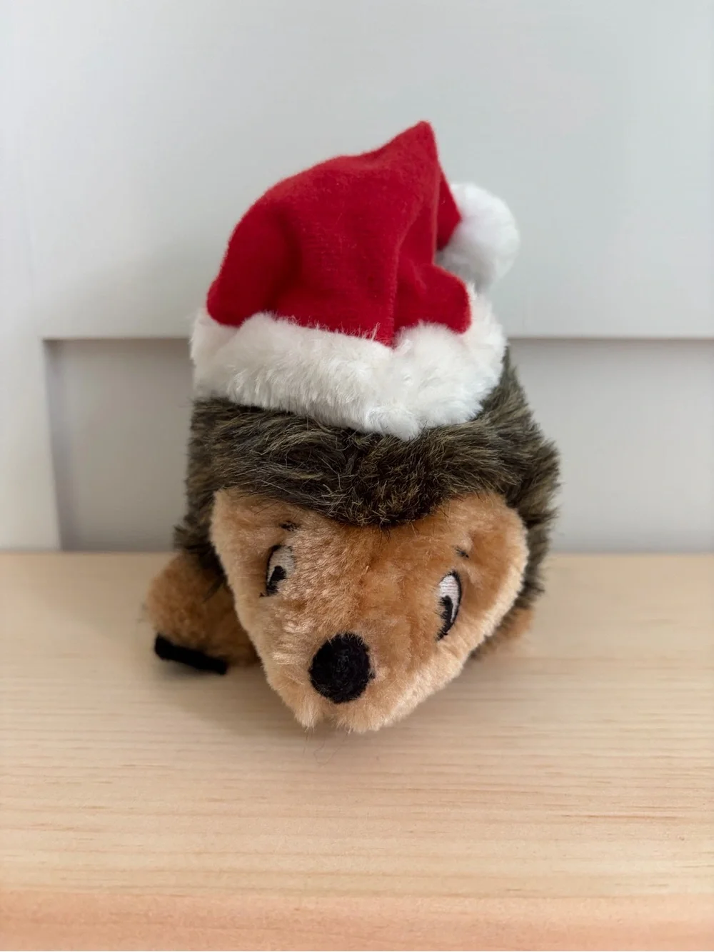 Dog Toy Santa Christmas Hedgehog NWT (OS)